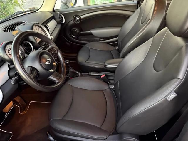 2012 MINI Cooper Cooper