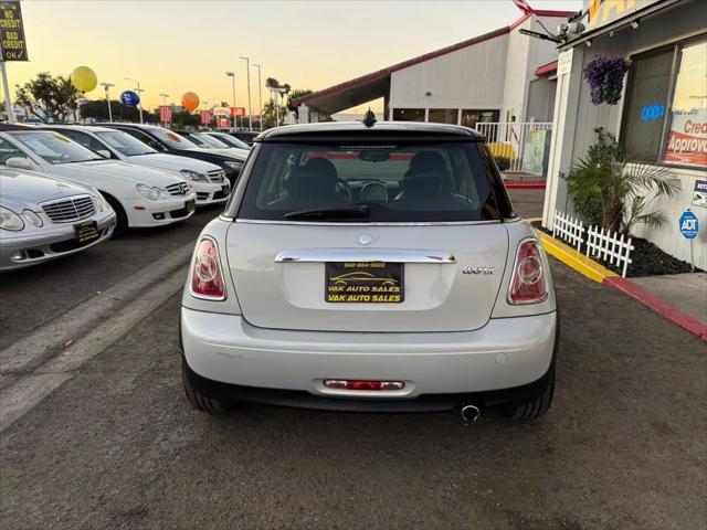 2012 MINI Cooper Cooper