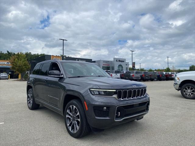 2022 Jeep Grand Cherokee Overland 4x4