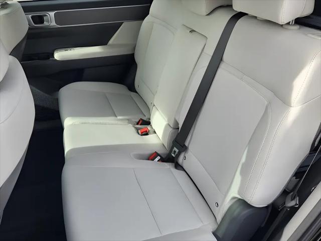 2026 Hyundai Santa Fe SE