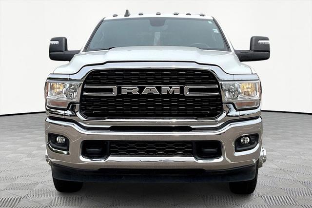 2024 RAM 3500 Big Horn Crew Cab 4x4 8 Box