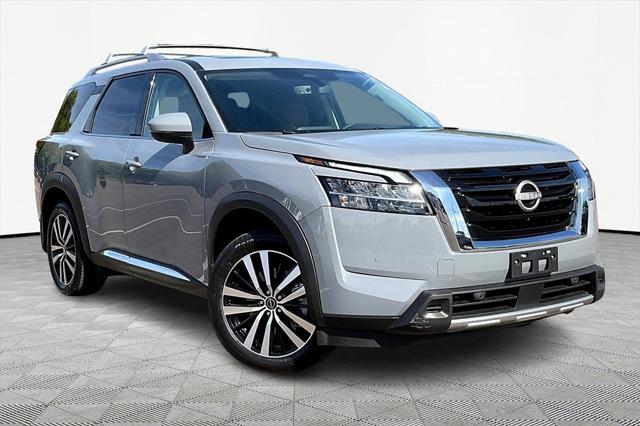 2024 Nissan Pathfinder Platinum 4WD