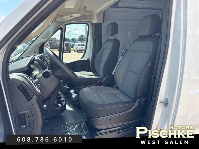 2025 RAM ProMaster 1500 Cargo Van SLT High Roof 136 WB