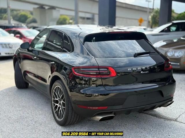 2018 Porsche Macan Standard