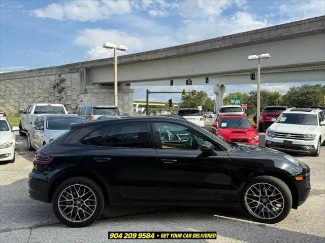 2018 Porsche Macan Standard