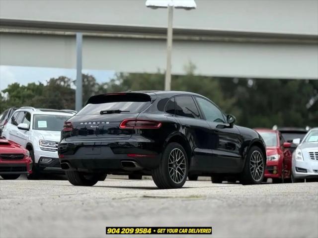 2018 Porsche Macan Standard