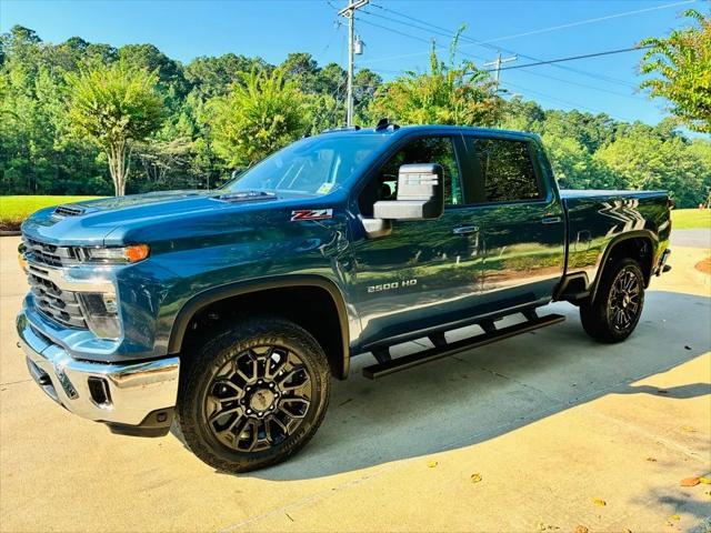 2026 Chevrolet Silverado 2500HD Crew Cab, Standard Bed, LT, 4WD