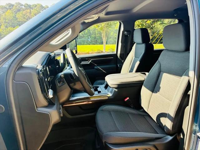 2026 Chevrolet Silverado 2500HD Crew Cab, Standard Bed, LT, 4WD