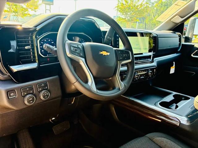 2026 Chevrolet Silverado 2500HD Crew Cab, Standard Bed, LT, 4WD