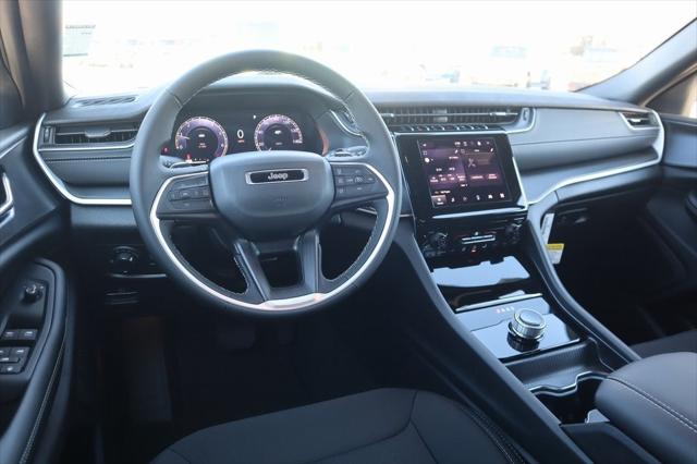 2025 Jeep Grand Cherokee GRAND CHEROKEE LAREDO X 4X4 2025 Jeep Grand Cherokee GRAND CHEROKEE LAREDO X 4X4