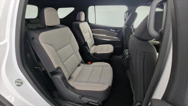 2025 Chevrolet Traverse AWD LT