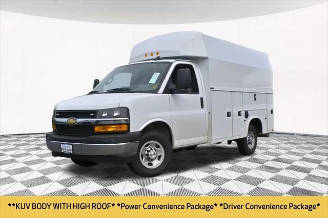 2025 Chevrolet Express Cutaway Work Van