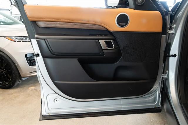 2018 Land Rover Discovery HSE LUXURY