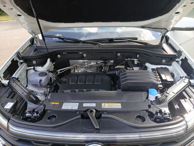 2026 Volkswagen Atlas Cross Sport SE
