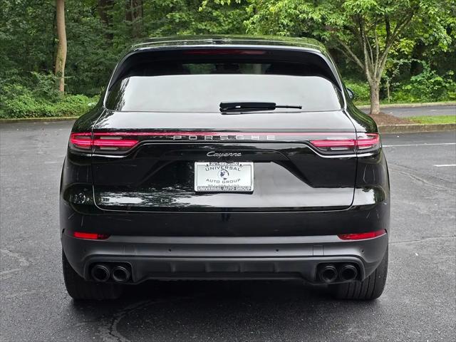 2023 Porsche Cayenne Platinum Edition