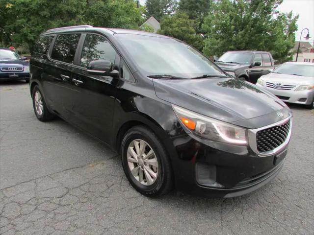 2016 Kia Sedona LX