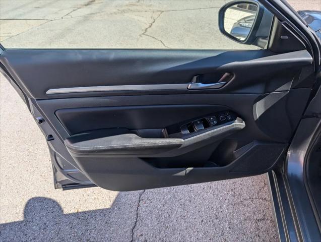 2023 Nissan Altima SV FWD