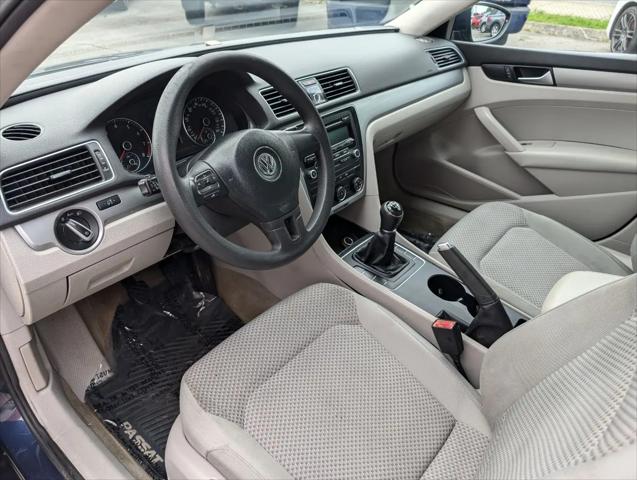 2014 Volkswagen Passat 2.5L S