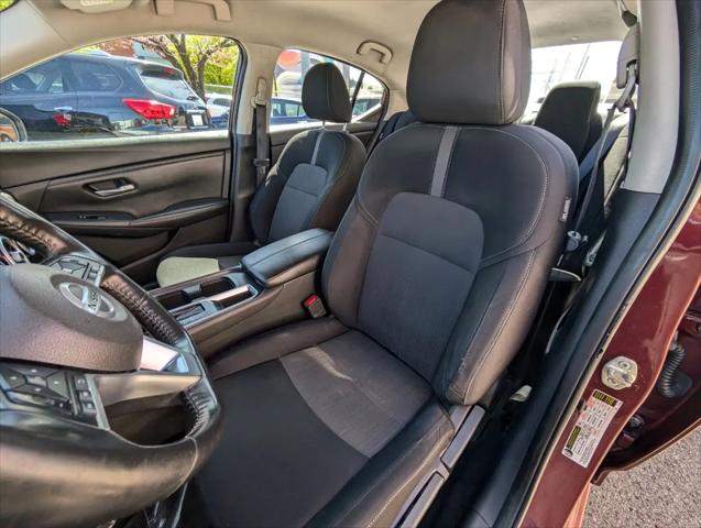 2021 Nissan Sentra SV Xtronic CVT