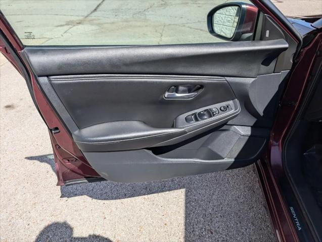 2021 Nissan Sentra SV Xtronic CVT