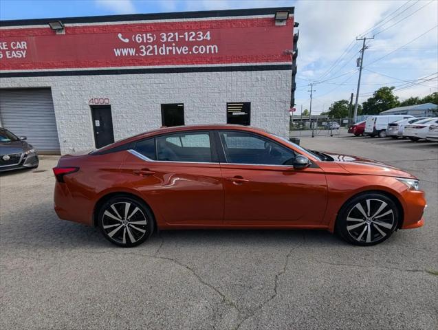 2020 Nissan Altima SR FWD