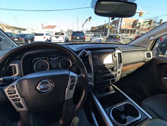 2018 Nissan Titan SL