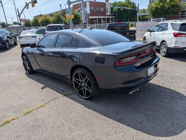 2019 Dodge Charger SXT AWD