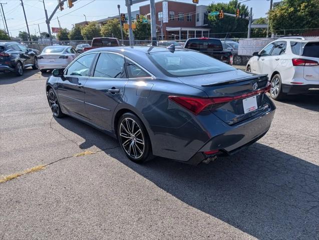 2019 Toyota Avalon Touring