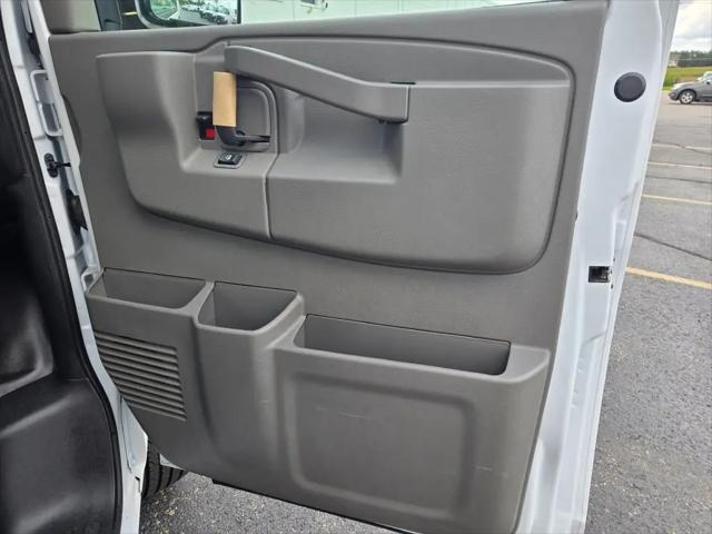 2025 Chevrolet Express Cutaway Work Van