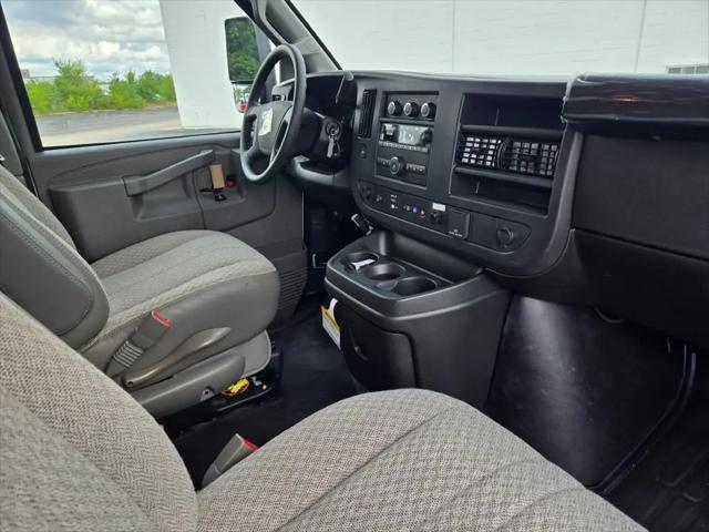 2025 Chevrolet Express Cutaway Work Van