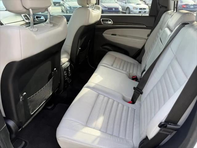 2018 Jeep Grand Cherokee Sterling Edition 4x2
