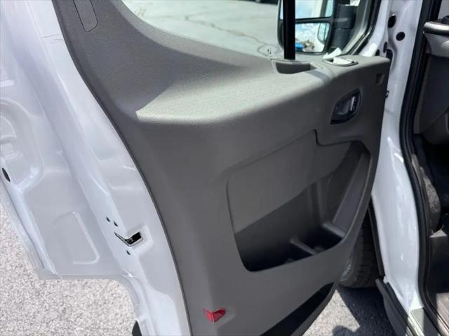 2025 Ford Transit Cargo Van T-150