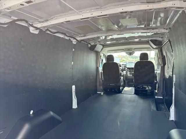 2025 Ford Transit Cargo Van T-150