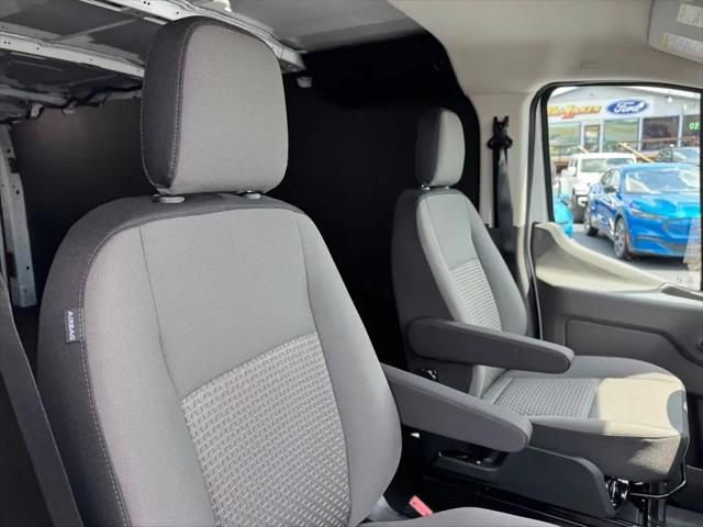 2025 Ford Transit Cargo Van T-150
