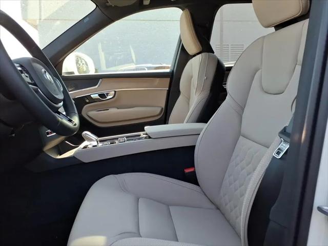 2026 Volvo XC90 Plus, B6 AWD Gas (mild hybrid), Gasoline, Bright, 6 Seats