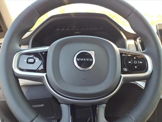2026 Volvo XC90 Plus, B6 AWD Gas (mild hybrid), Gasoline, Bright, 6 Seats