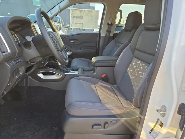 2025 Nissan Frontier Crew Cab SV 4x4