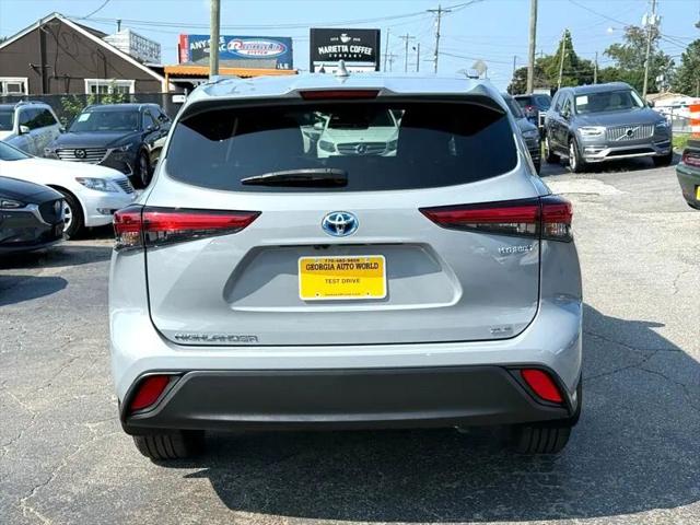 2023 Toyota Highlander Hybrid XLE Bronze