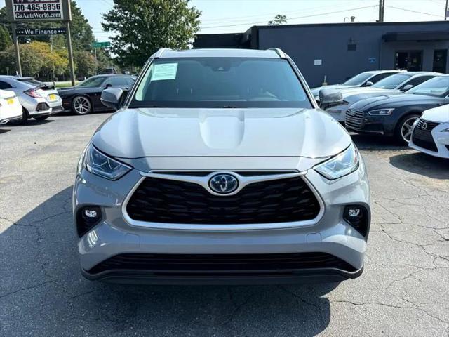 2023 Toyota Highlander Hybrid XLE Bronze