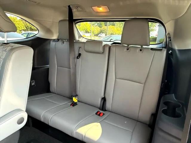 2023 Toyota Highlander Hybrid XLE Bronze