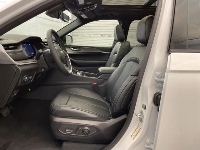2025 Jeep Grand Cherokee Limited 4x4