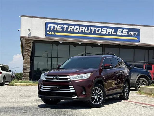 2019 Toyota Highlander XLE for sale in Arlington, TX