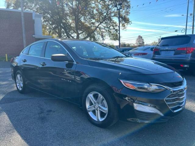 2023 Chevrolet Malibu FWD 1FL