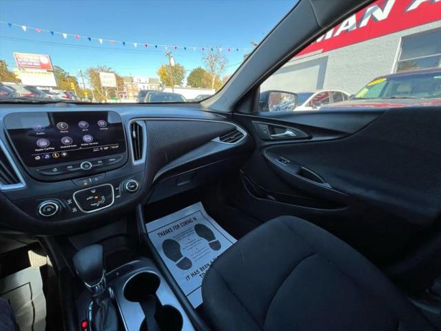 2023 Chevrolet Malibu FWD 1FL