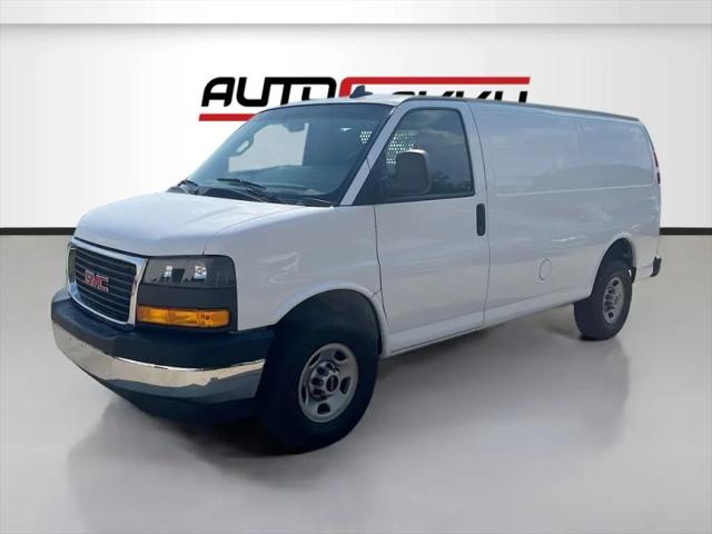 2022 GMC Savana Cargo RWD 2500 Regular Wheelbase Work Van