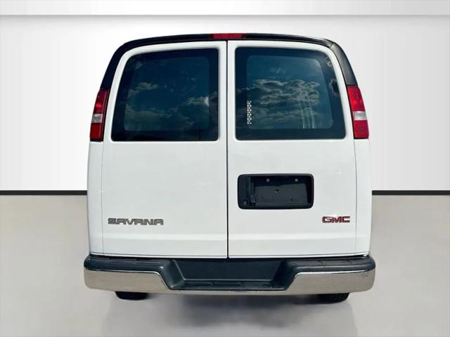 2022 GMC Savana Cargo RWD 2500 Regular Wheelbase Work Van