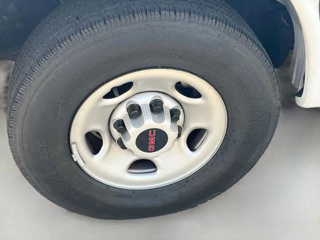 2022 GMC Savana Cargo RWD 2500 Regular Wheelbase Work Van