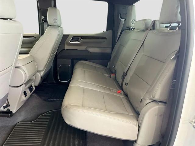 2024 Chevrolet Silverado 1500 4WD Crew Cab Short Bed LT