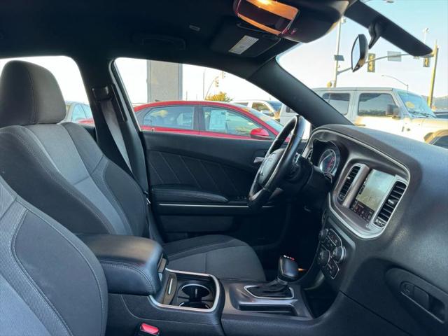 2022 Dodge Charger SXT RWD