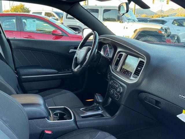 2022 Dodge Charger SXT RWD